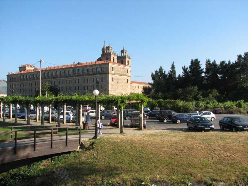 מונפורט דה למוס Apartamento Dactonium - Ribeira Sacra מראה חיצוני תמונה